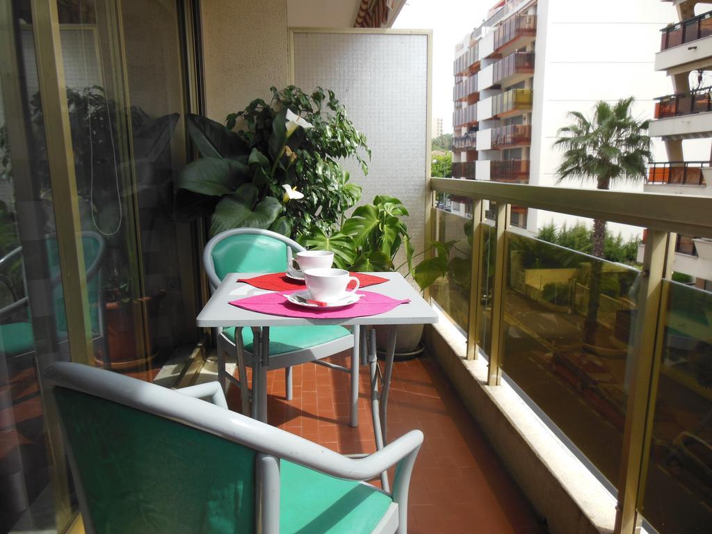 Appartement Silver La Regence Juan-les-Pins Cameră foto