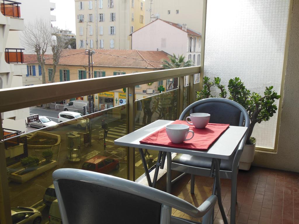 Appartement Silver La Regence Juan-les-Pins Cameră foto